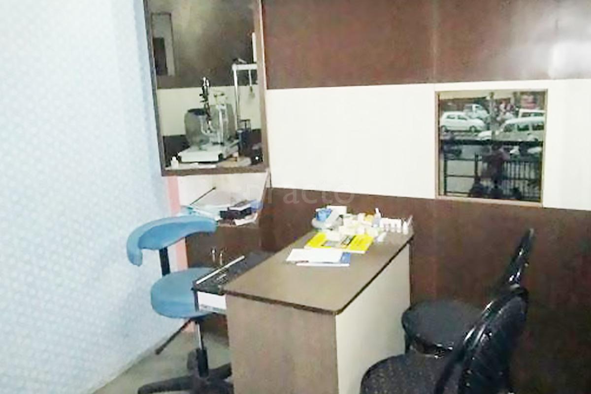 Reception at Lilavati Clinic Kothrud Pune