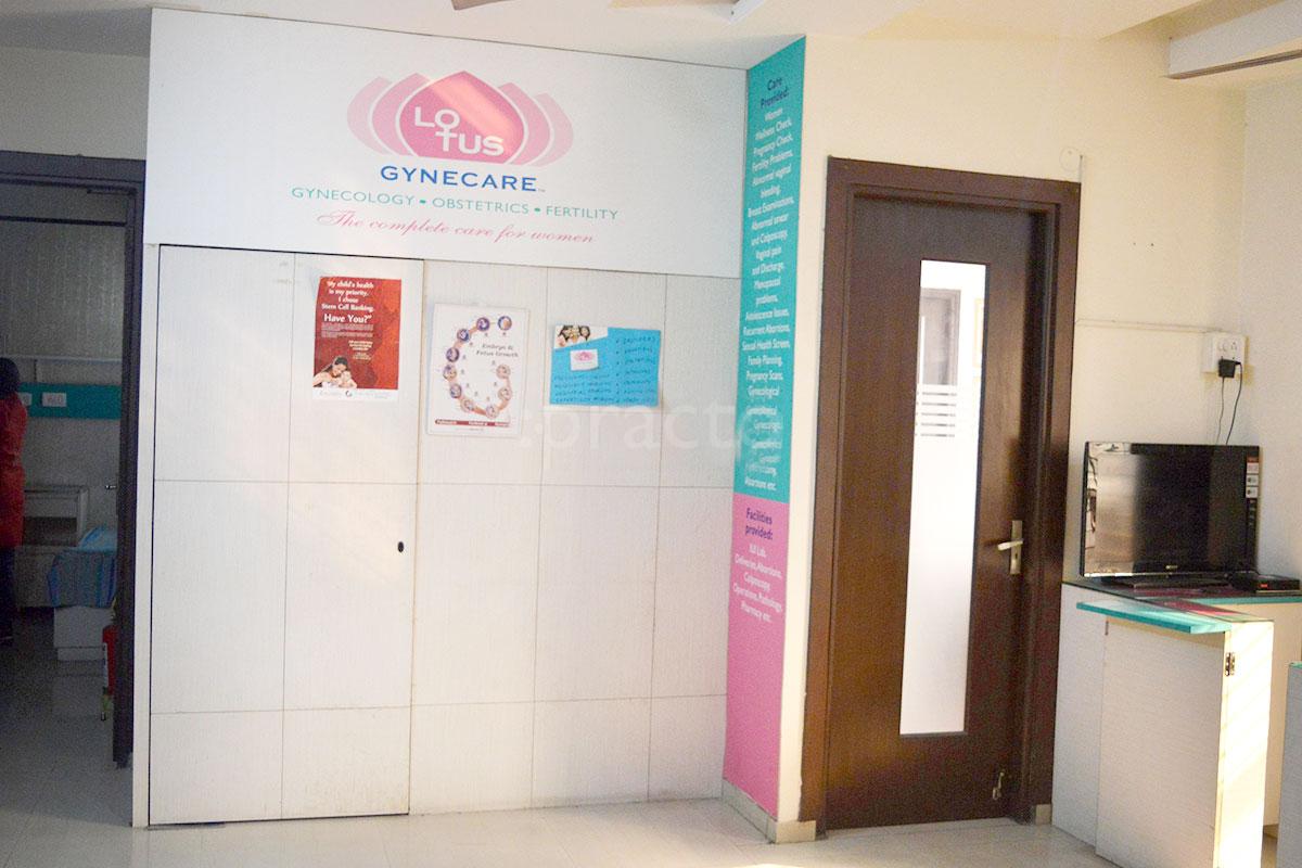 Reception at Lotus Gynecare Pratap Vihar Ghaziabad