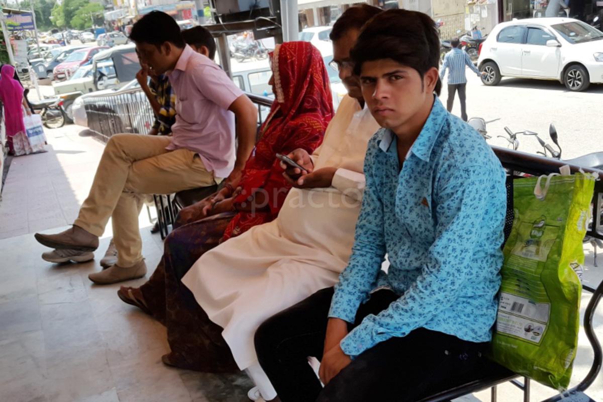 Waiting Area at Madan Parnami Memorial Hospital Raja Park Colony Jaipur