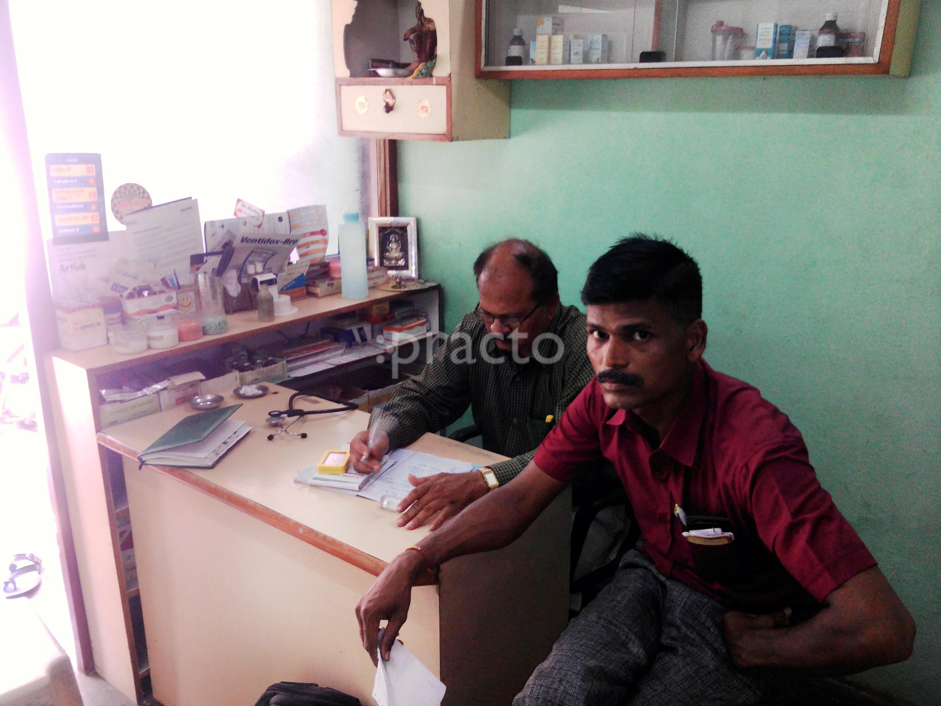 Reception at Mahalaxmi Clinic Mominpura Nagpur