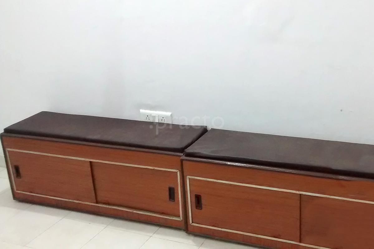 Waiting Area at Mahaveer Clinic Indira Nagar Lucknow