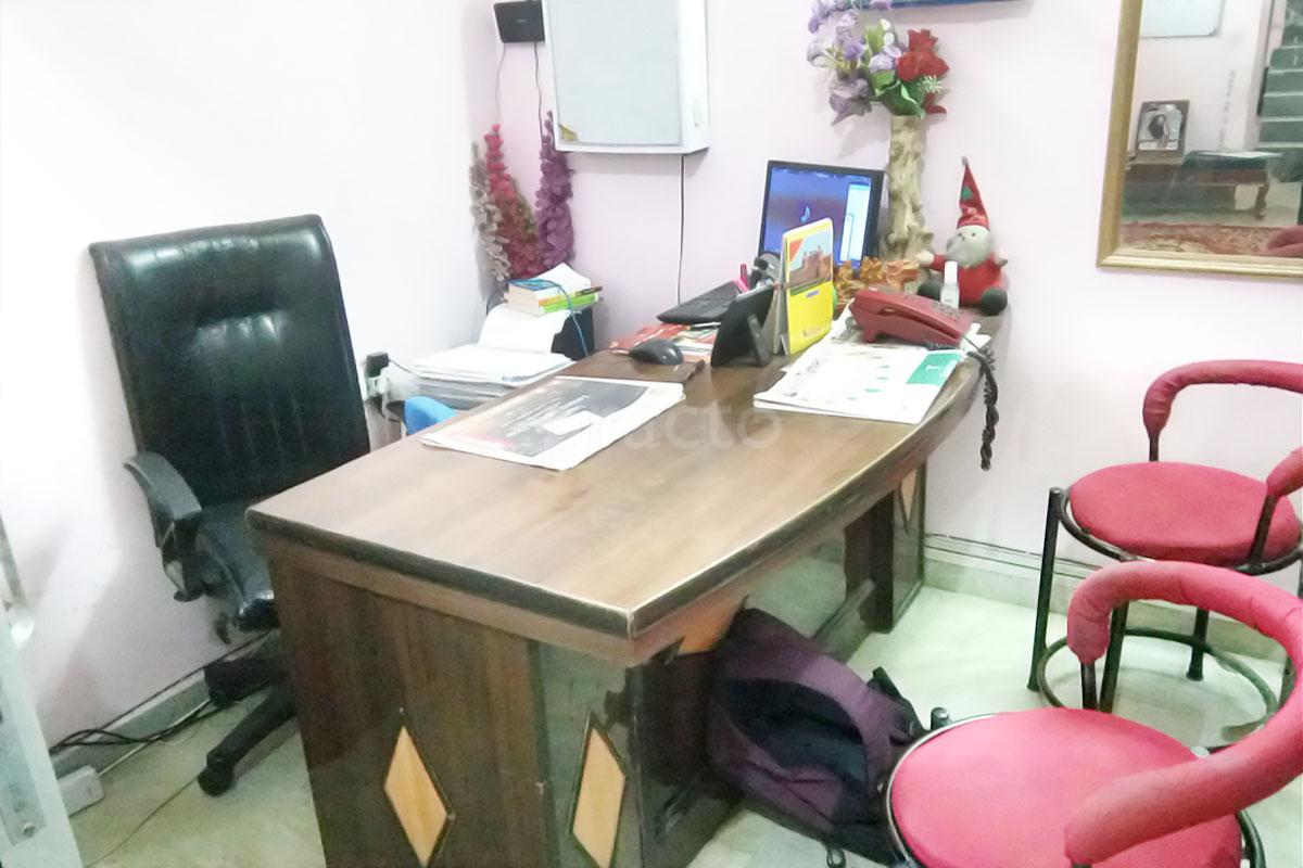 OPD/Ward at Mahaveer Physiotherapy Clinic Nirman Vihar Delhi