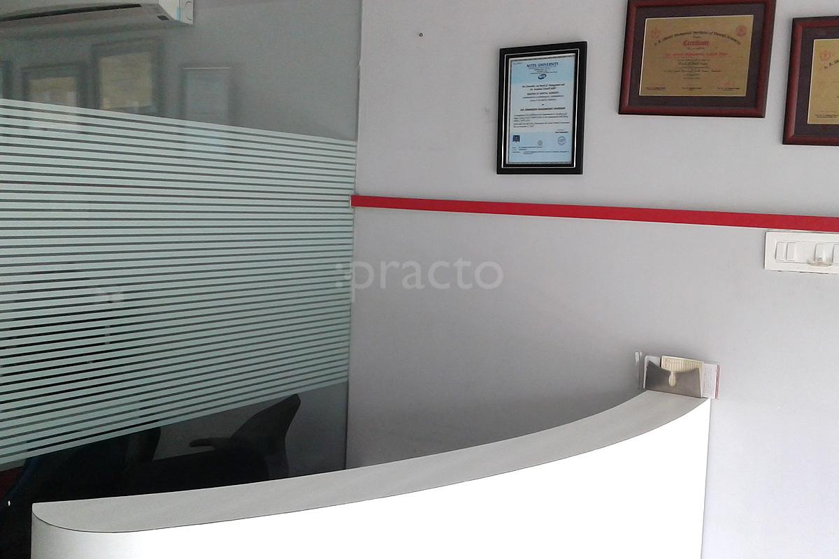 Reception at Mangalam Multispeciality Dental Clinic Manjalpur Vadodara