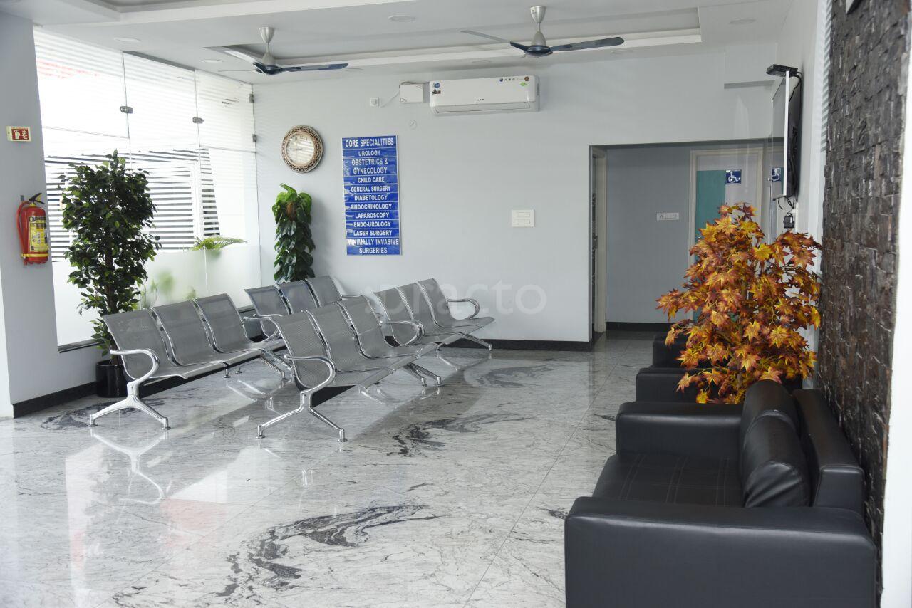 Reception at Manjunath Hospital Wilson Garden Bangalore