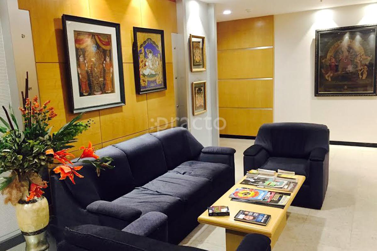 Waiting Area at Mansi Therapy Park Street Kolkata