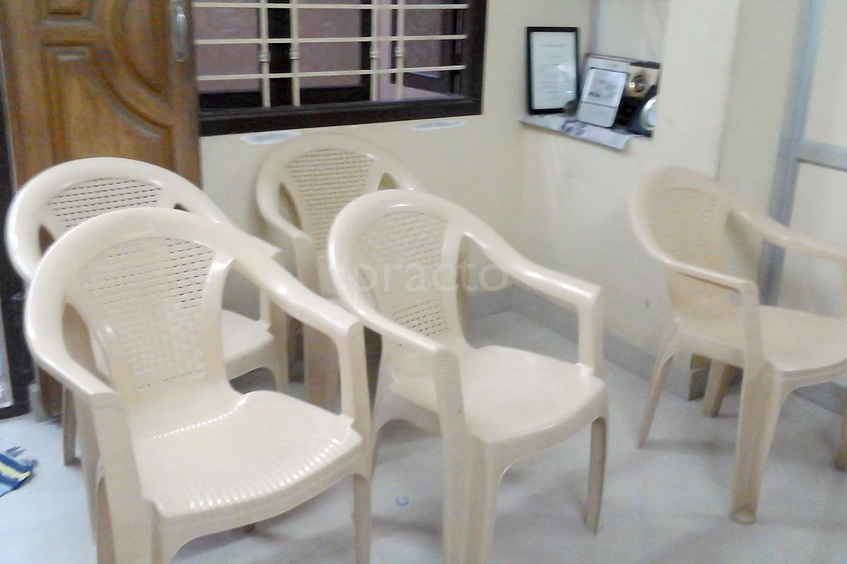 Waiting Area at Mathru Dental Clinic Vijayanagar Mysore
