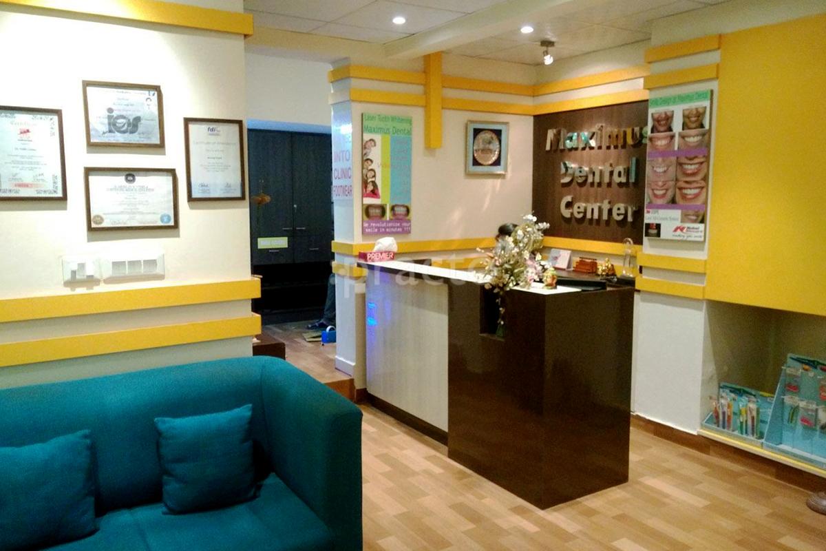 Waiting Area at Maximus Specialist Dental Center Safdarjung Enclave Delhi