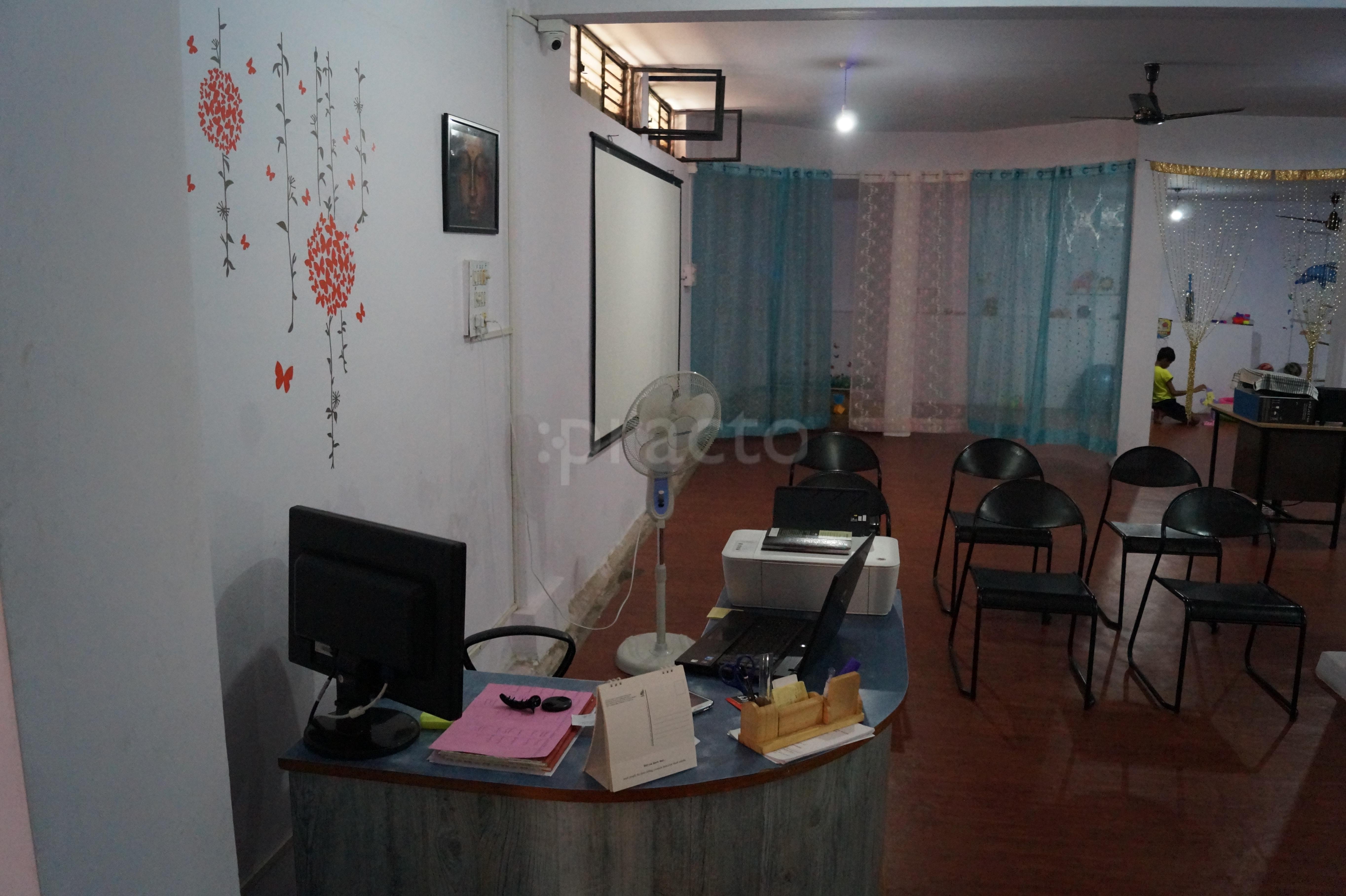 Reception at Mind Roots Vijayanagar Bangalore