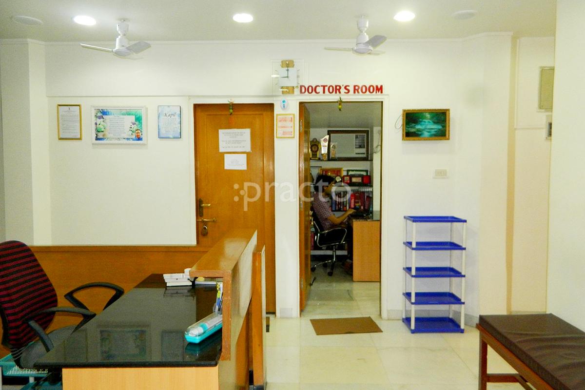 Waiting Area at Mind Solutions Marine Lines Mumbai