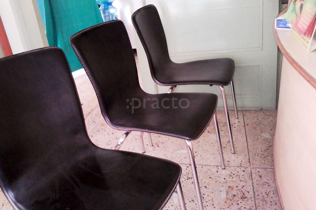 Waiting Area at Modern Health and Physiotherapy Hospital Phulwarisharif Patna