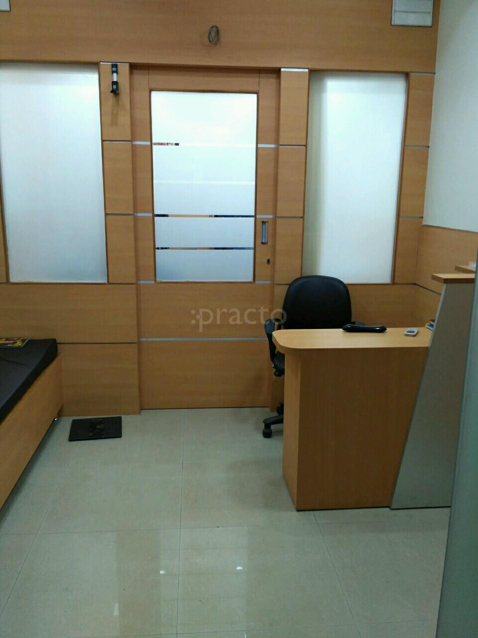Reception at Mother and Kidz Clinic Indirapuram Ghaziabad