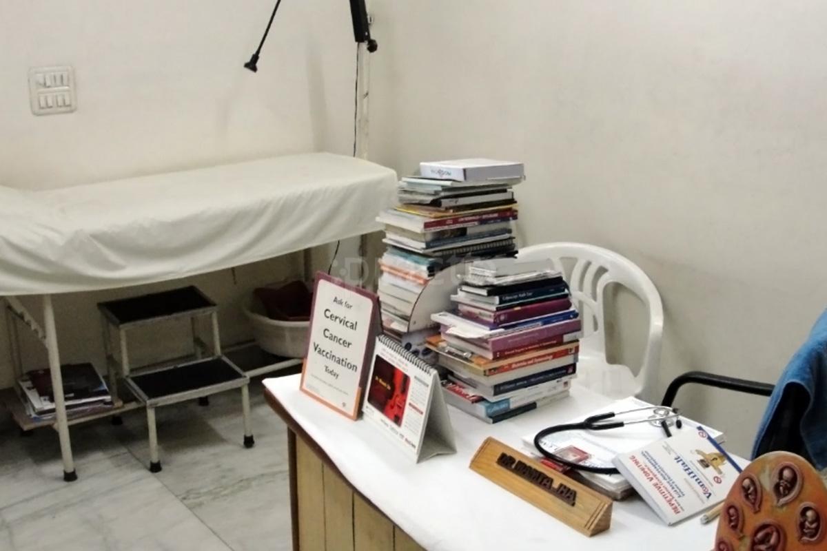 OPD/Ward at Mother + Child Care Clinic Sector Alpha II Greater Noida