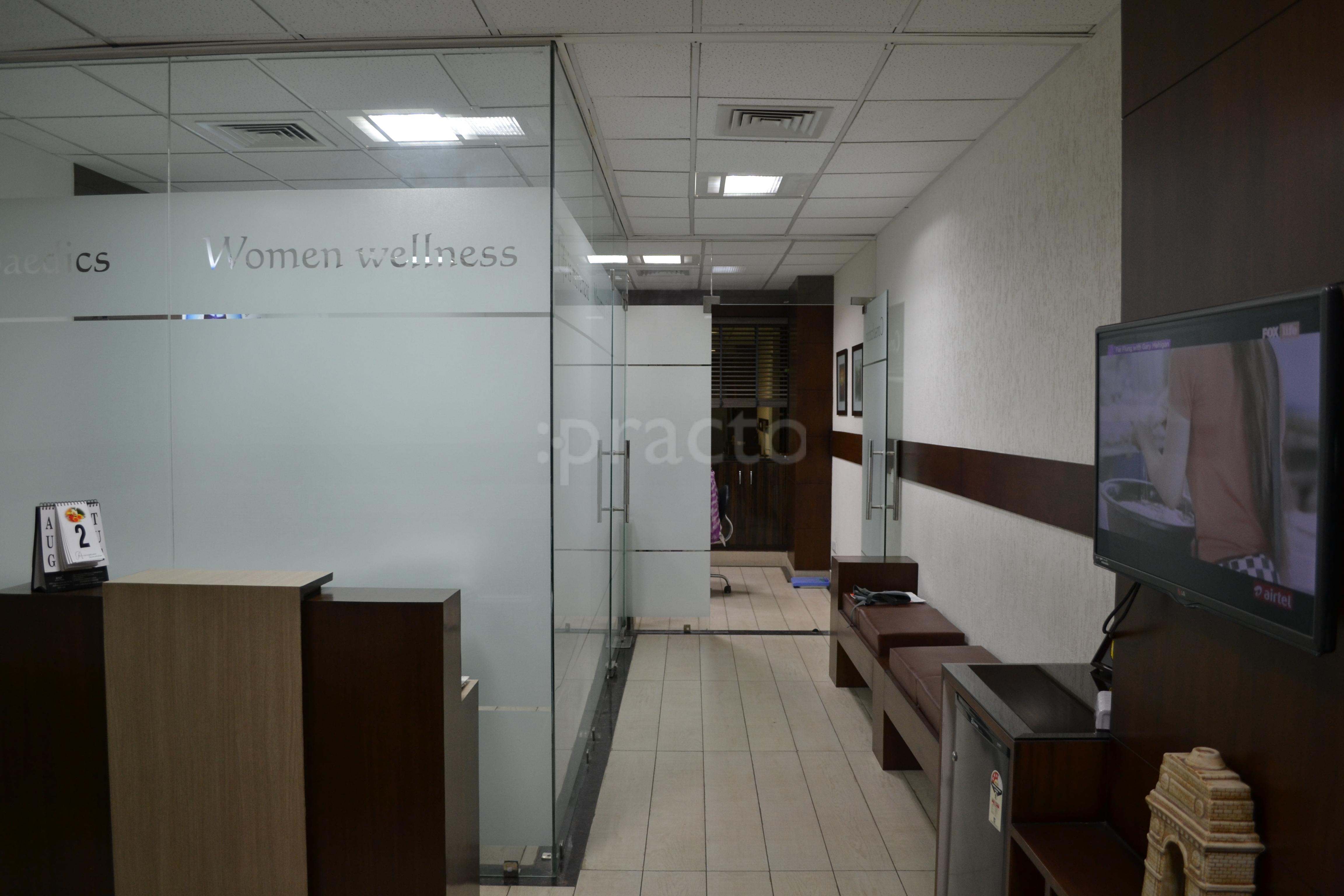 Waiting Area at Multispeciality Clinic Gurgaon Sector 49 Gurgaon