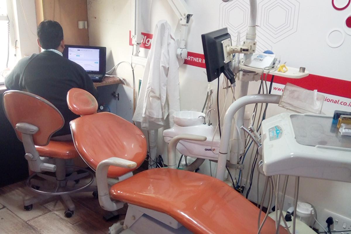 OPD/Ward at Muskan Dental Clinic Alpha I Greater Noida
