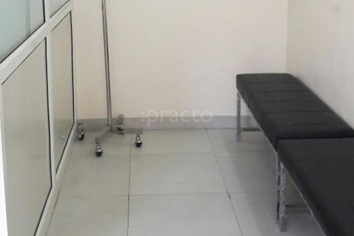 Waiting Area at My Family Doctor Adarsh Nagar Delhi