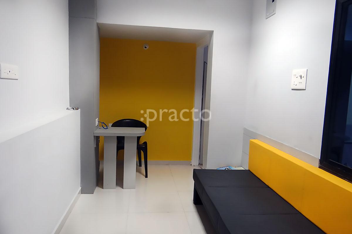 Waiting Area at Myra Pet Clinic & Surgery Centre Usha Nagar Indore