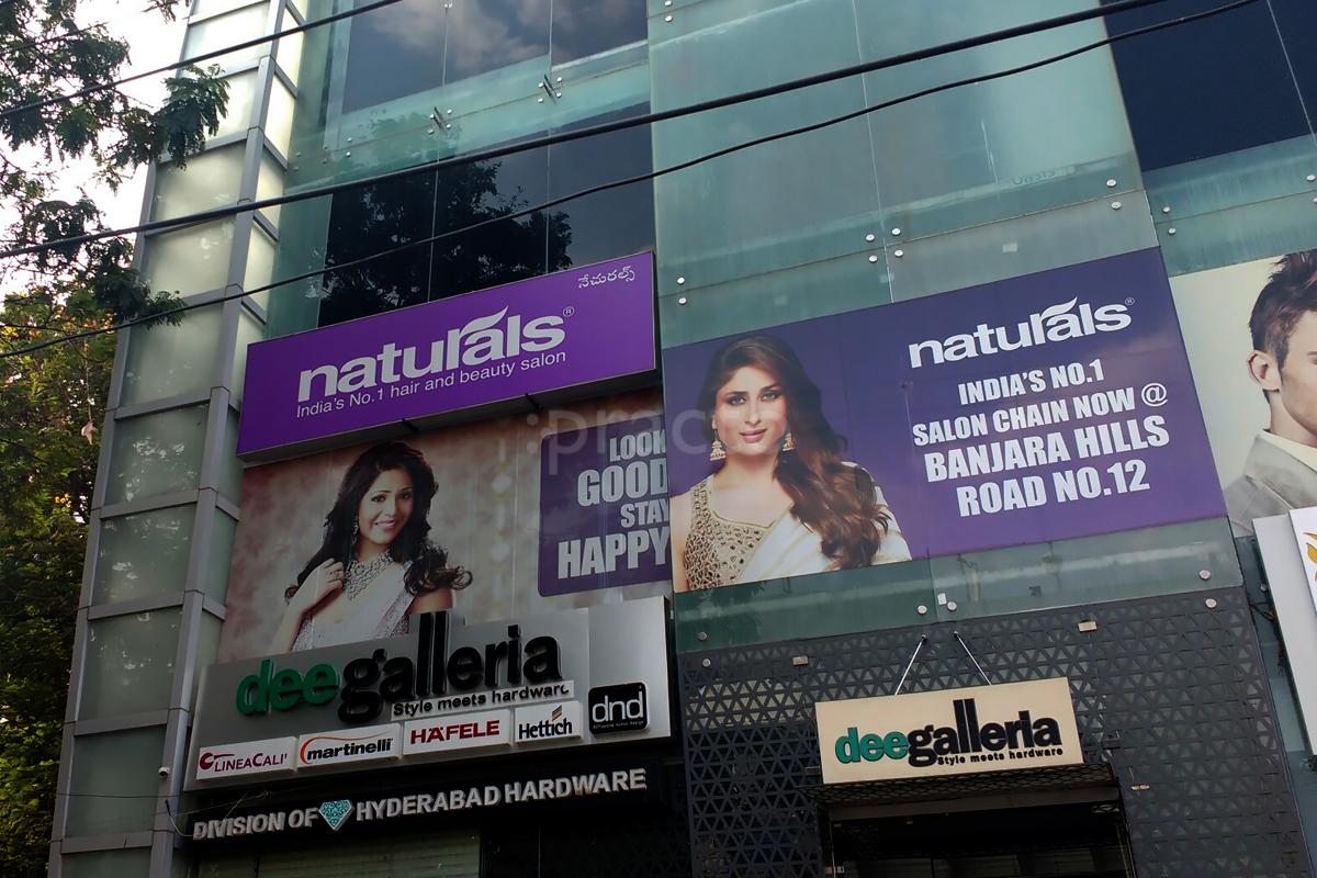 Entrance at Naturals Salon Banjara Hills Hyderabad