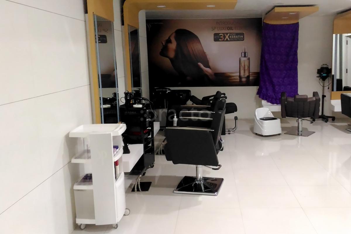 OPD/Ward at Naturals Salon Banjara Hills Hyderabad