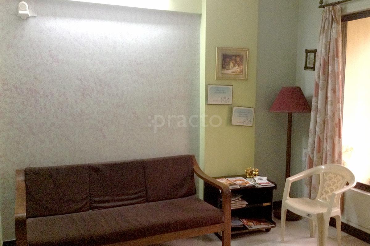 Waiting Area at Naveen Dental Clinic Jogeshwari East Mumbai