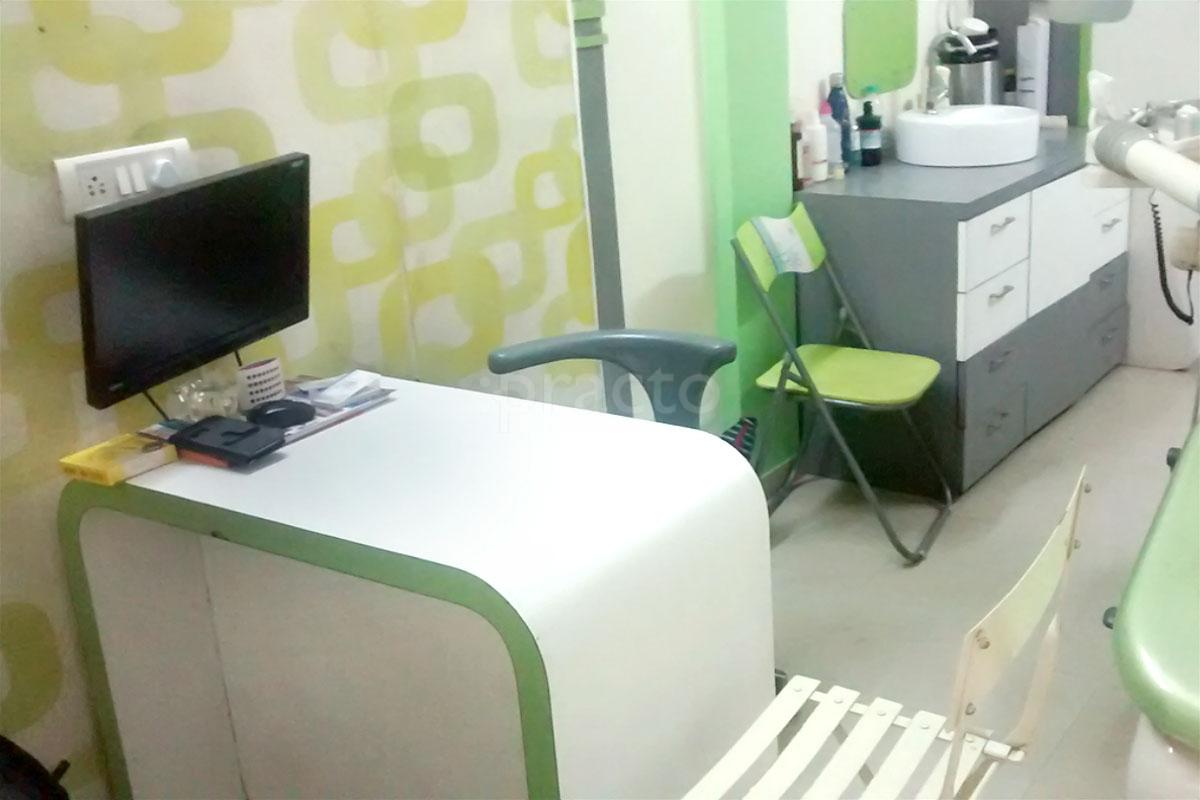 Reception at Naveen Smile World Dental Clinic Pallavaram Chennai