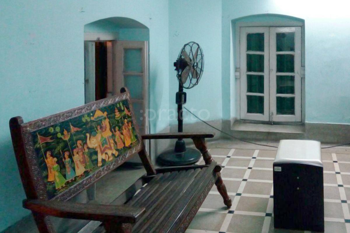 Waiting Area at Mind Wellness Clinic Bhawanipore Kolkata