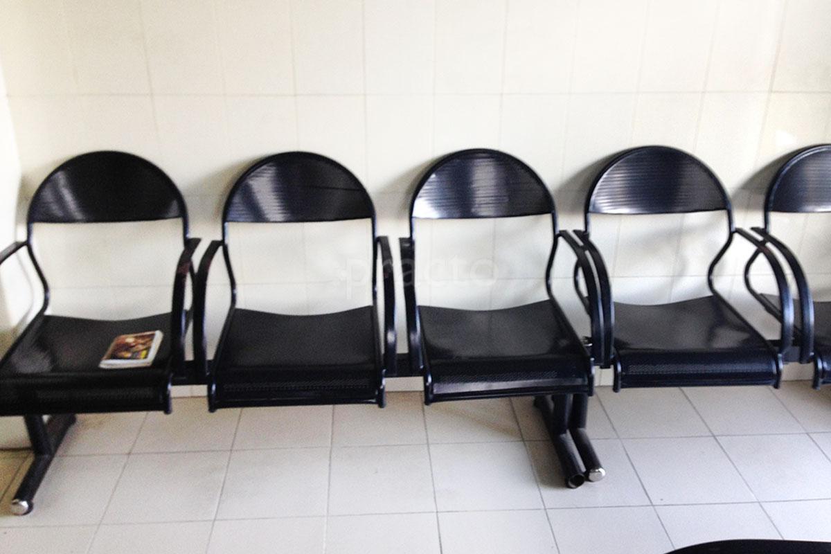 Waiting Area at Nimalan Kidney Care Clinic Velachery Chennai
