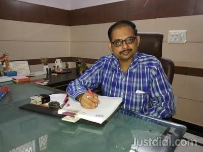 OPD/Ward at Dr Kunal Das Clinic and Noida Endoscopy Center Sector 52 Noida