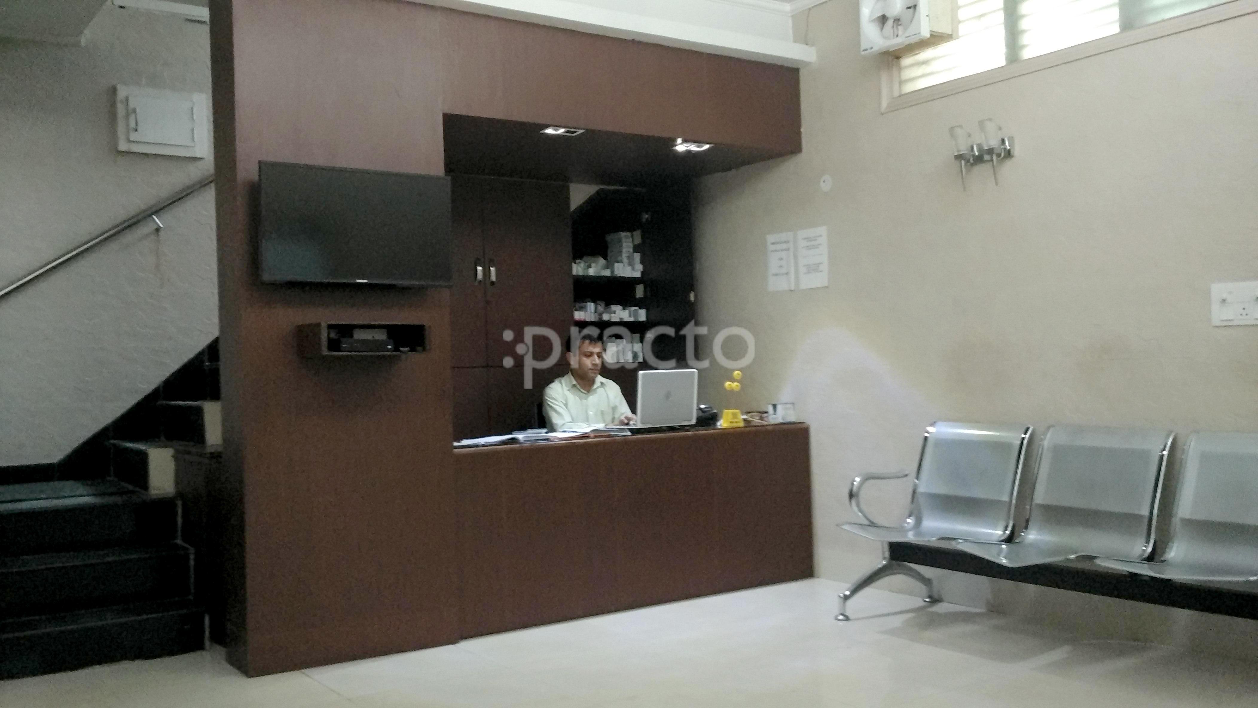 Reception at North-Ex Psychiatry Clinic Model Town 2 Delhi
