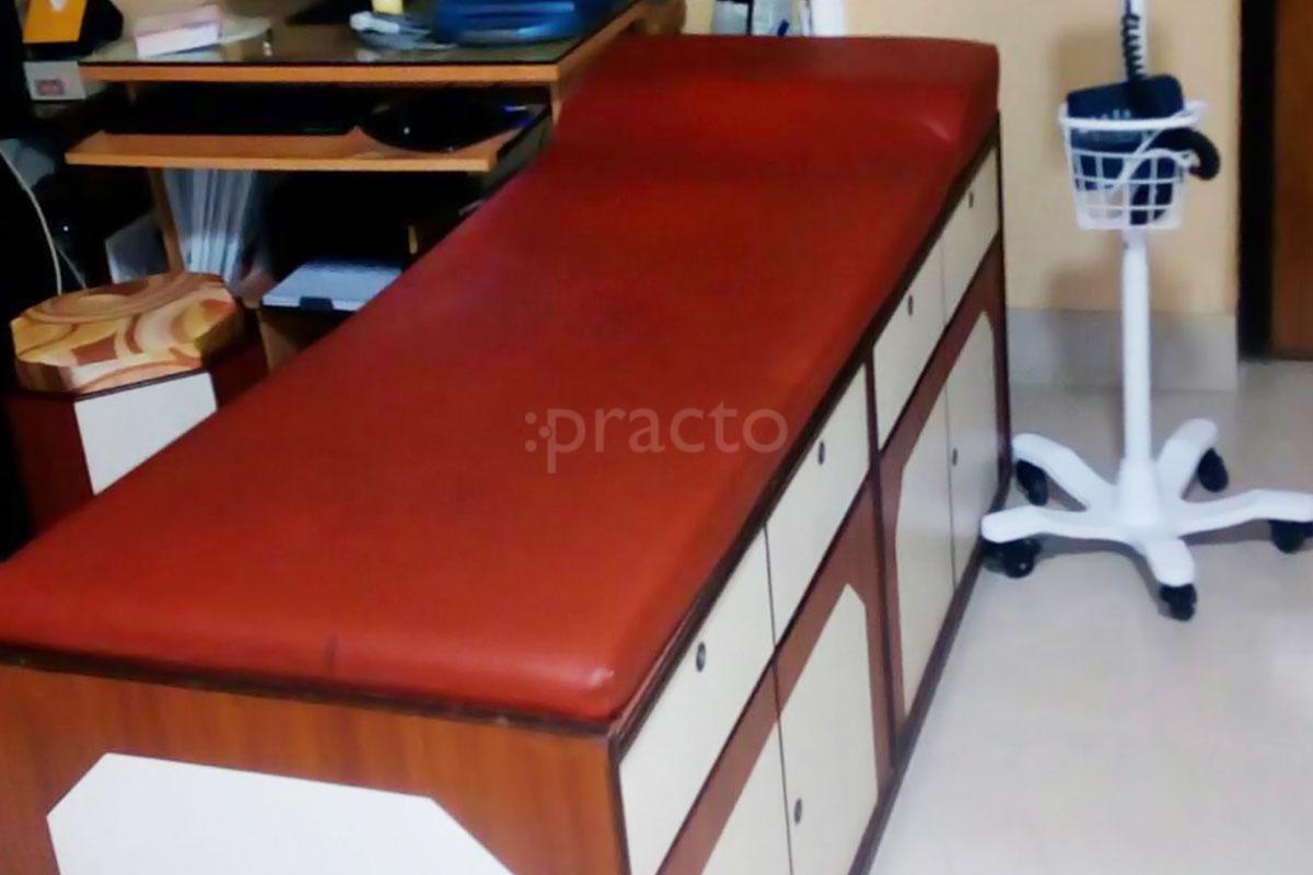 OPD/Ward at Oasis Clinics Beliaghata Kolkata