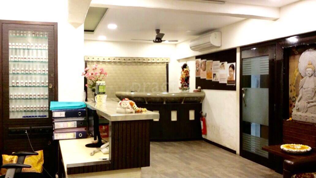 Reception at Oasis Skincare, Cosmetology & Laser Centre Andheri West Mumbai