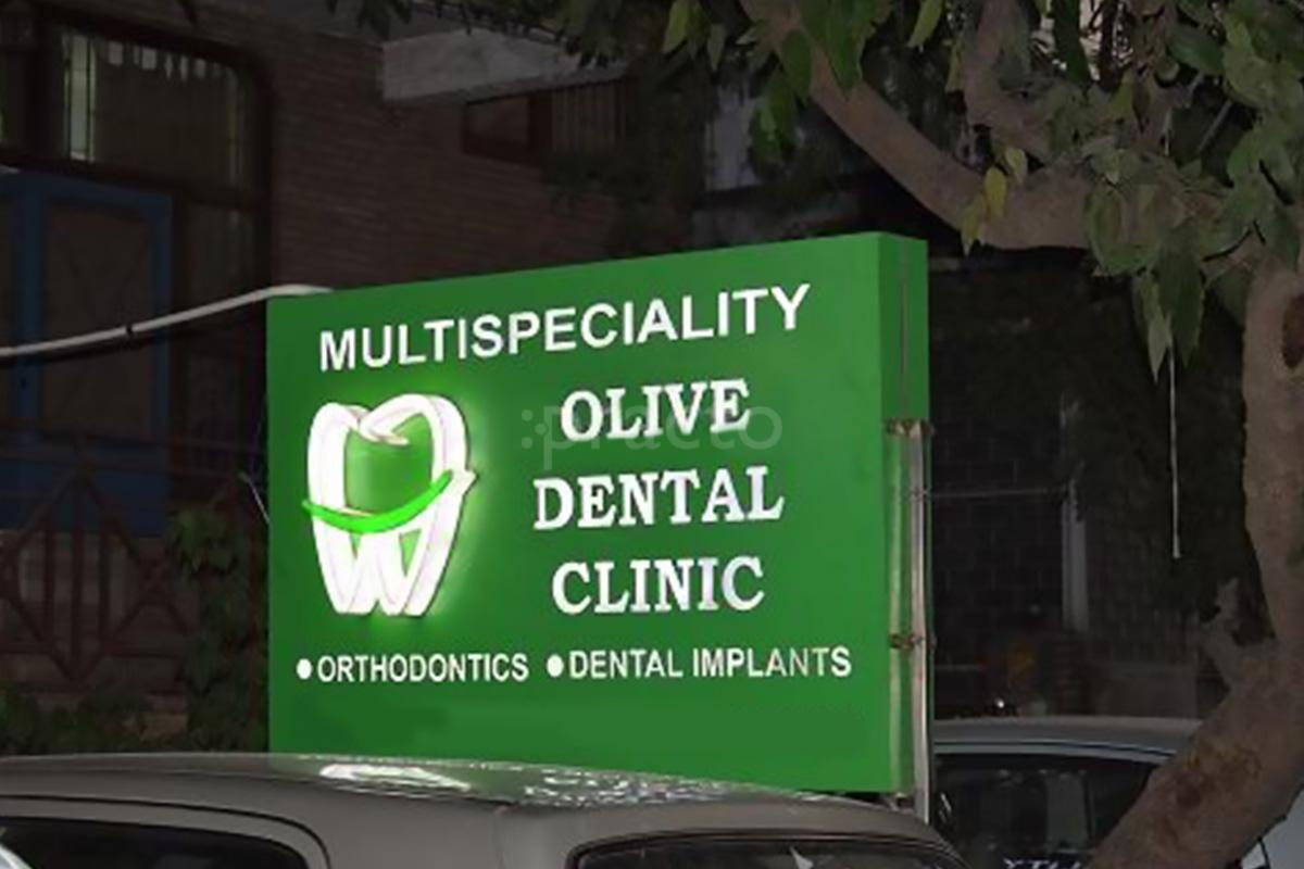 Entrance at Olive Dental Clinic CR Park Delhi