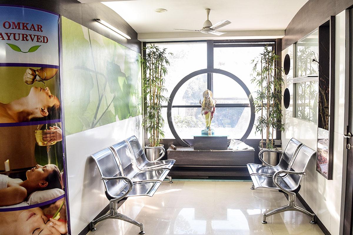 Waiting Area at Omkar Ayurved Sadashiv Peth Pune
