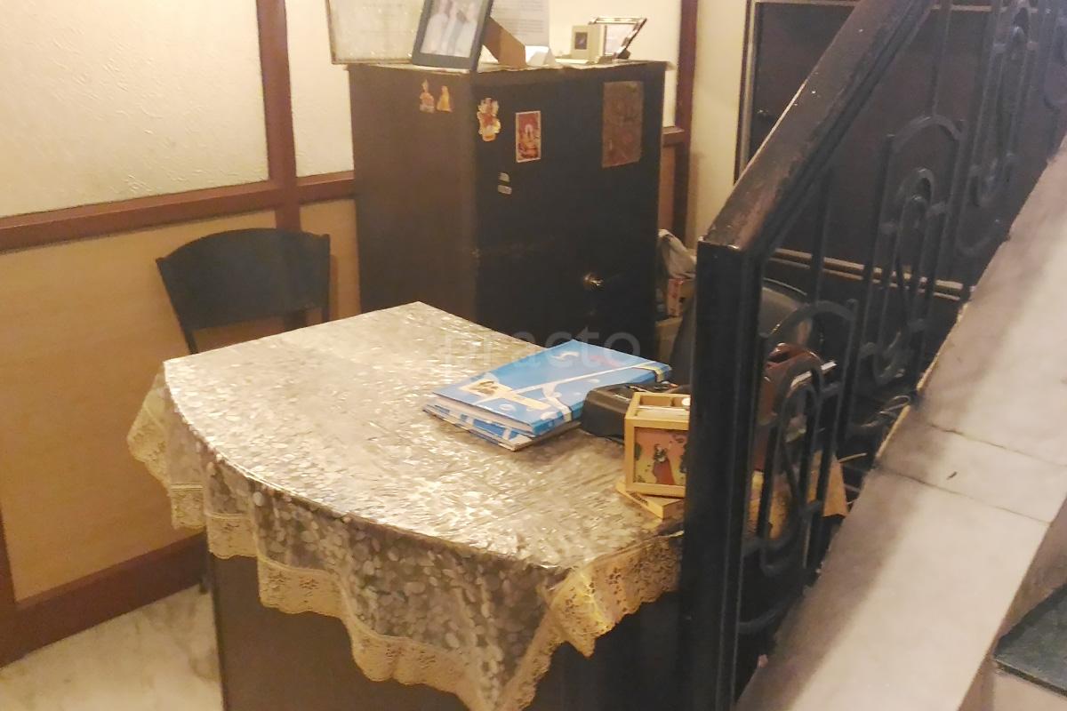 Reception at Orthopaedic & Eye Clinic Patel Nagar West Delhi
