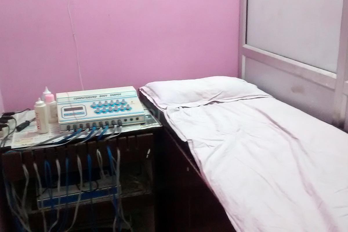 OPD/Ward at Pain And Arthritis Clinic Jankipuram Extension Lucknow
