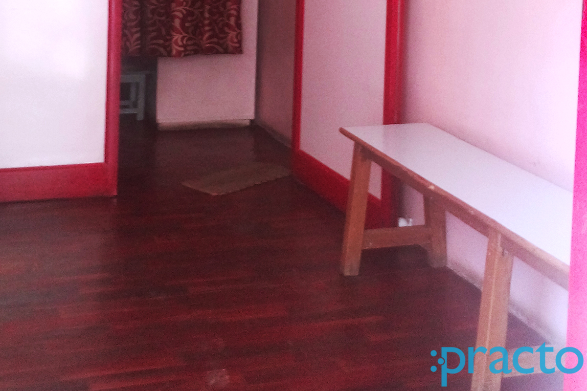 Waiting Area at Parshwachaya Clinic Dhankawadi Pune