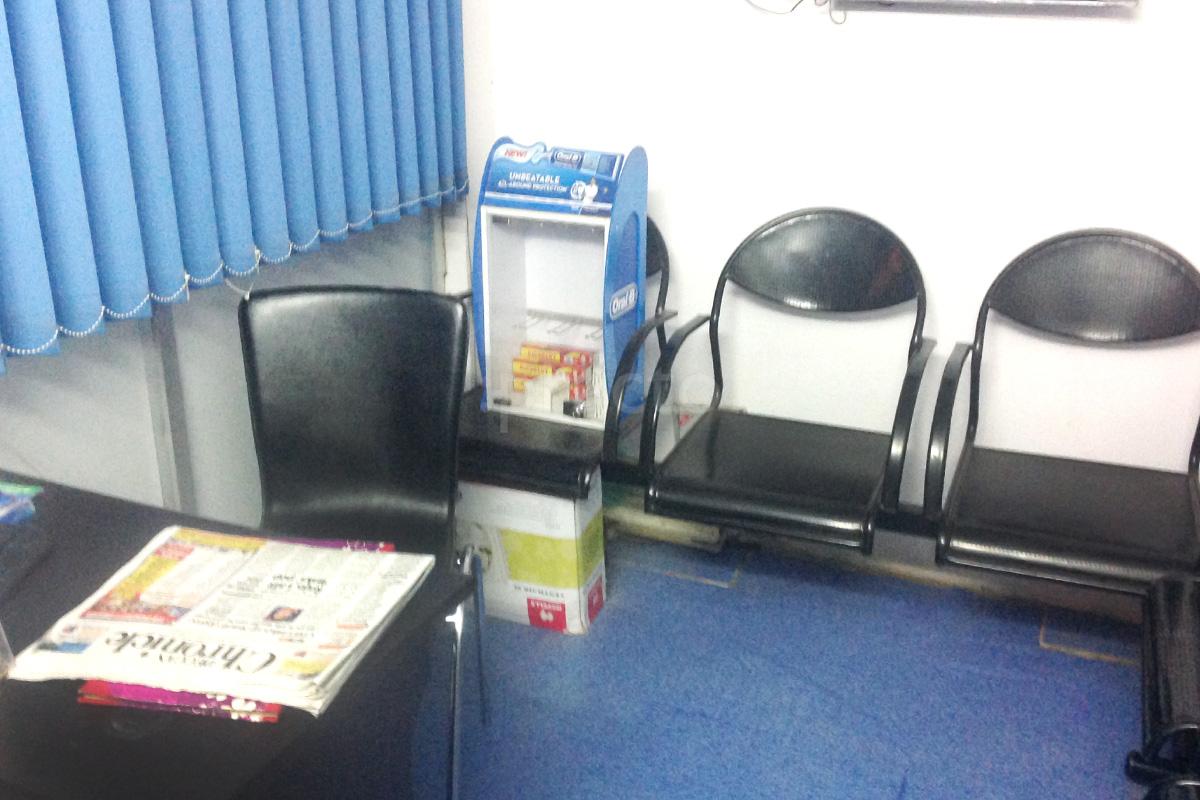 Waiting Area at Pearl Multispeciality Dental Hospital Mehdipatnam Hyderabad