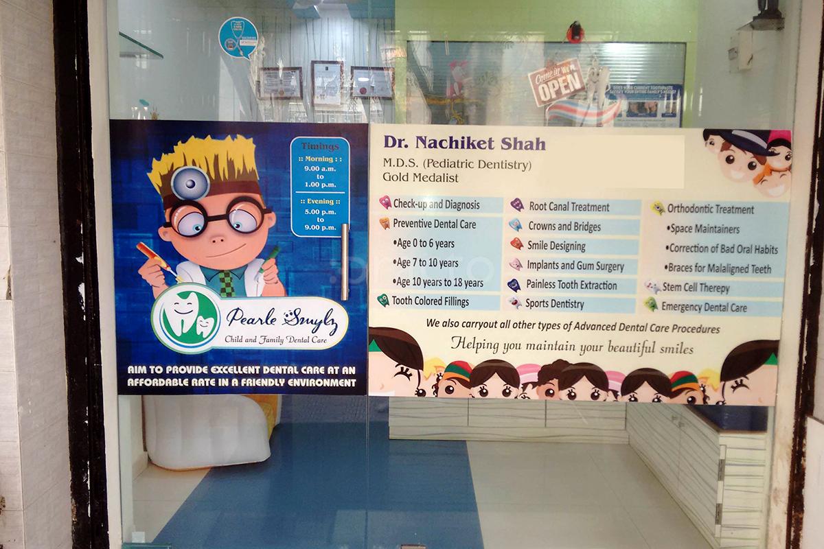Entrance at Pearle Smylz Dental Clinic Malad West Mumbai