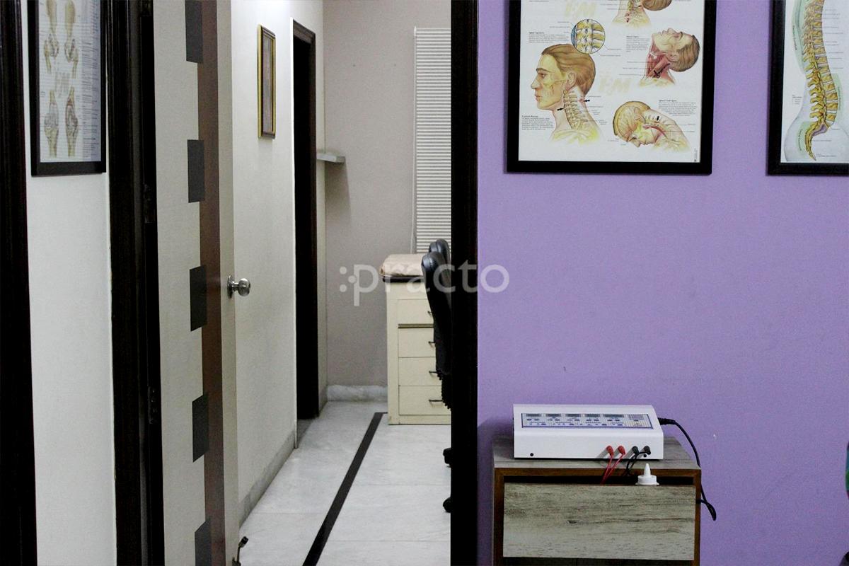 Services at PhysicRehab Keshav Puram Delhi
