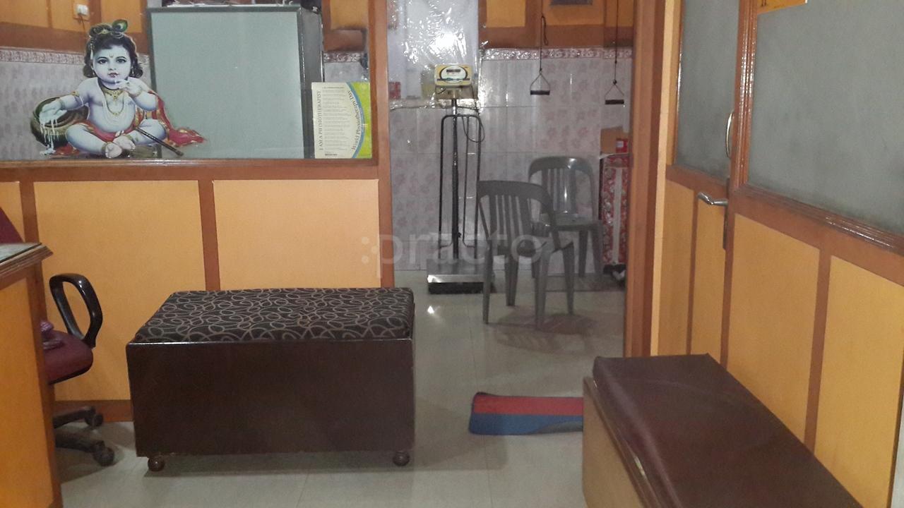 Waiting Area at Physio Care Physiotherapy Clinic Pandav Nagar Delhi