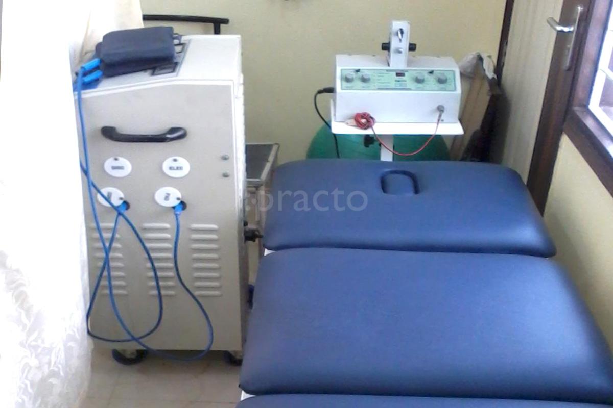OPD/Ward at Physiofitness Mayur Vihar Ph-II Delhi