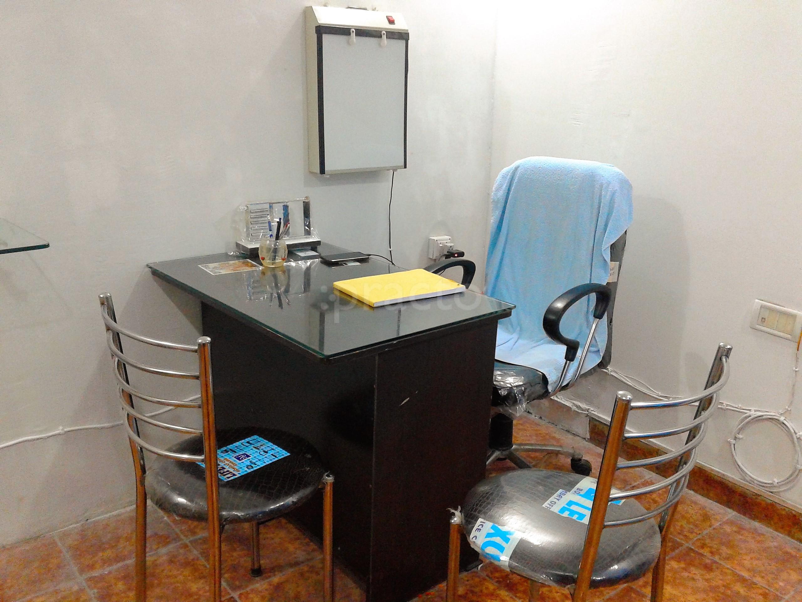 OPD/Ward at B-Maxwell Physiotherapy Centre Sector 31 Noida