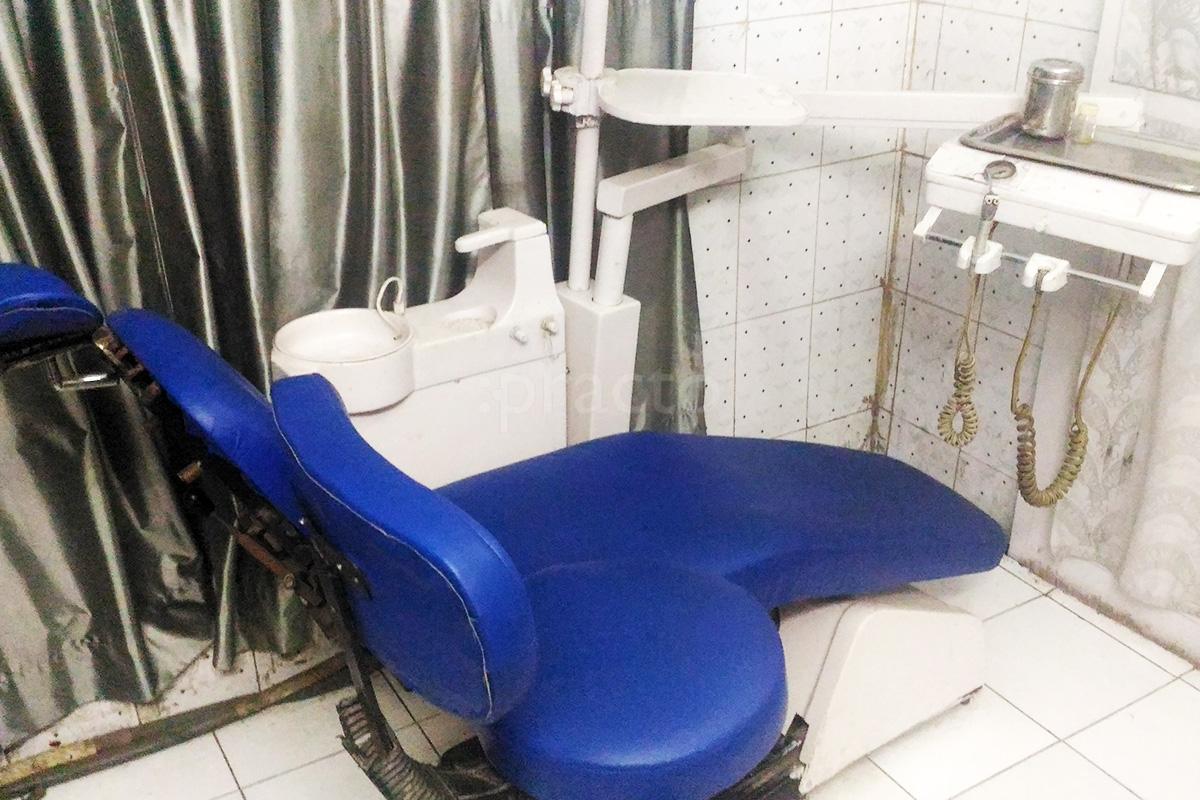 OPD/Ward at Dr Abdul Majid Dental Care Lal Kurti Bazar Meerut