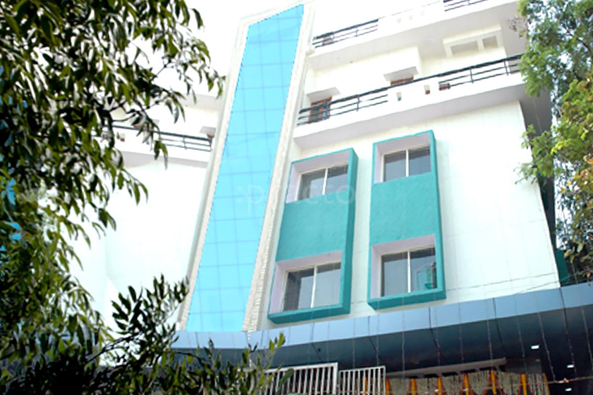 Outside Area at Poornima Hospital RT Nagar Bangalore