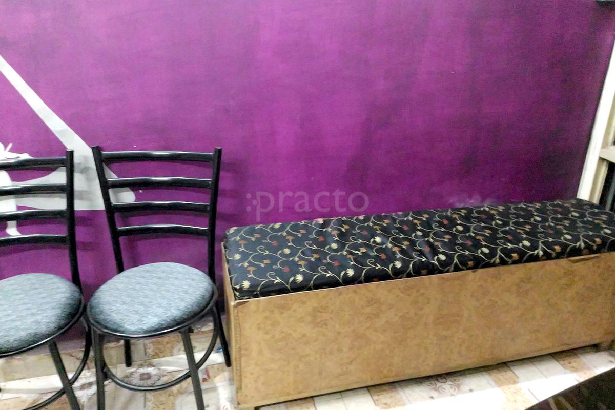 Waiting Area at Power Point Physiotherapy Clinic Aliganj Lucknow