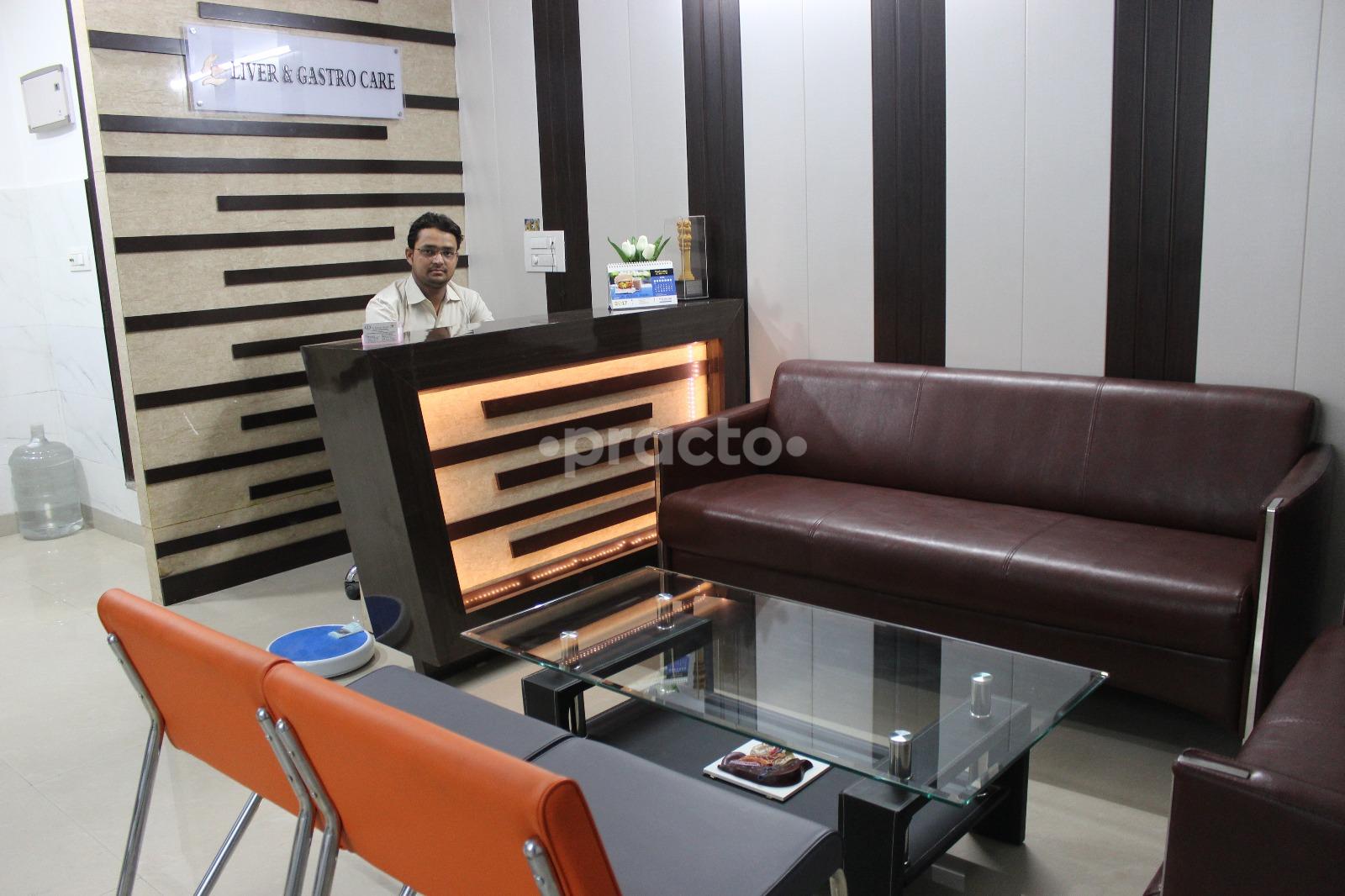 Reception at Liver & Gastro Care Model Town 3 Delhi