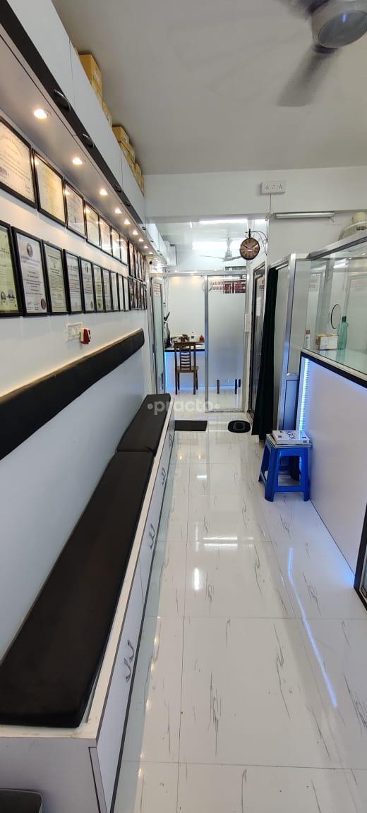 Waiting Area at Arogya Homoeo Hall - Unit 2 Lake Town Kolkata
