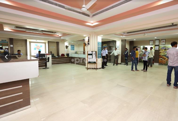 Care CHL Hospitals LIG Colony Indore