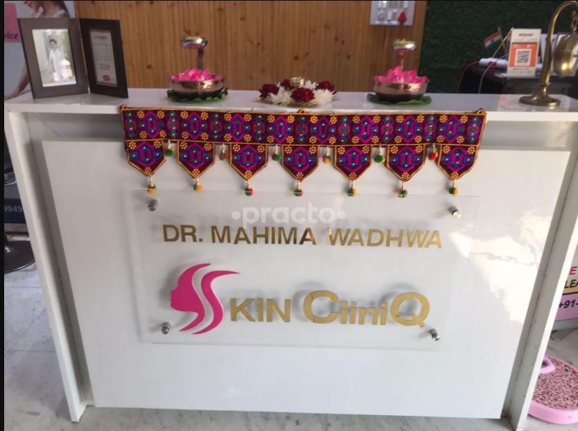 Dr Mahima Wadhwa Skin CliniQ Shalimar Bagh Delhi