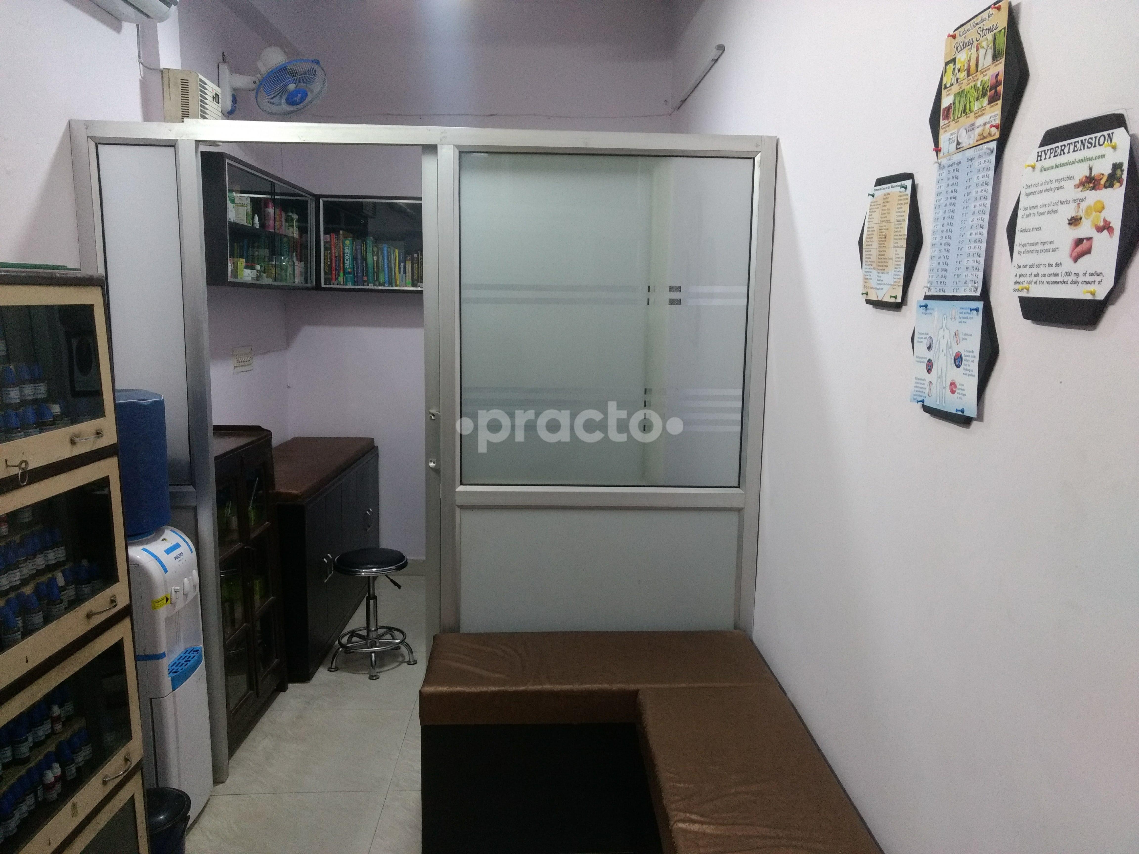 Waiting Area at Dr. Shantanu's Homoeopathic Clinic Preet Vihar Delhi