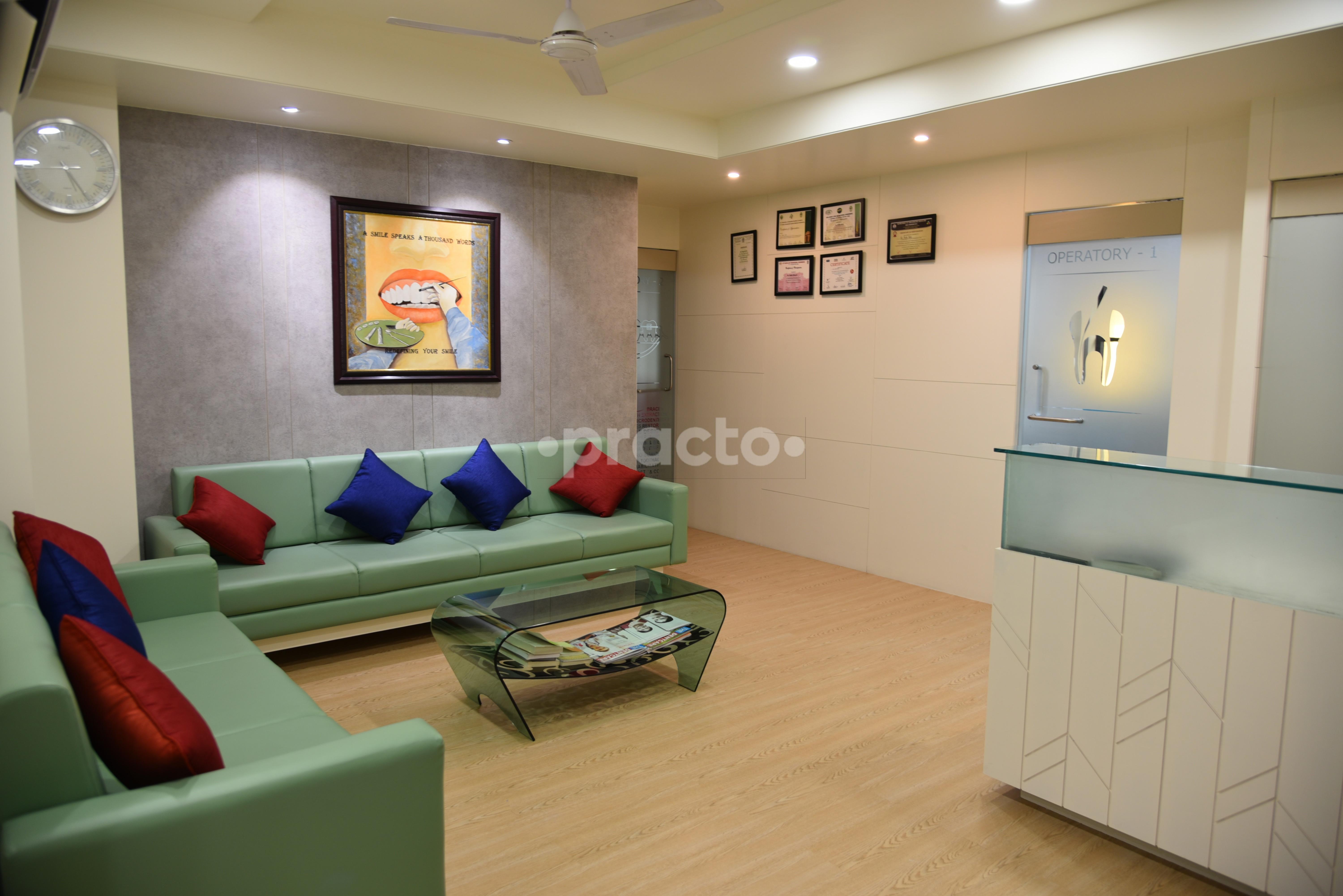 Waiting Area at Shree Hari Dental Care(Root Canal & Implant Center) Alkapuri Vadodara